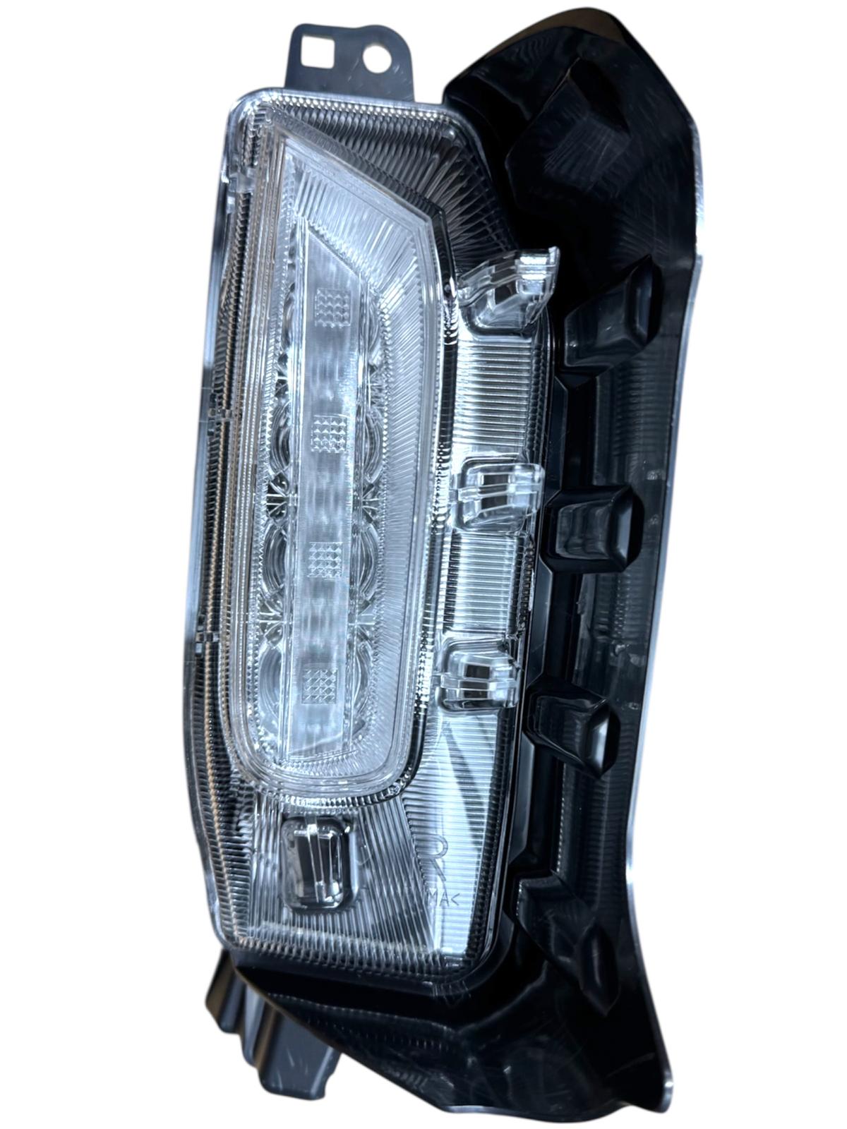 Fits Toyota Prius Alpha Plus 2015-2021 Right Front Fog Daytime Running Light