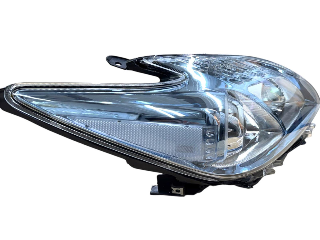 For Toyota Prius 1.8L 2009~2015 Front Headlight Headlamp | Right Driver Side RH