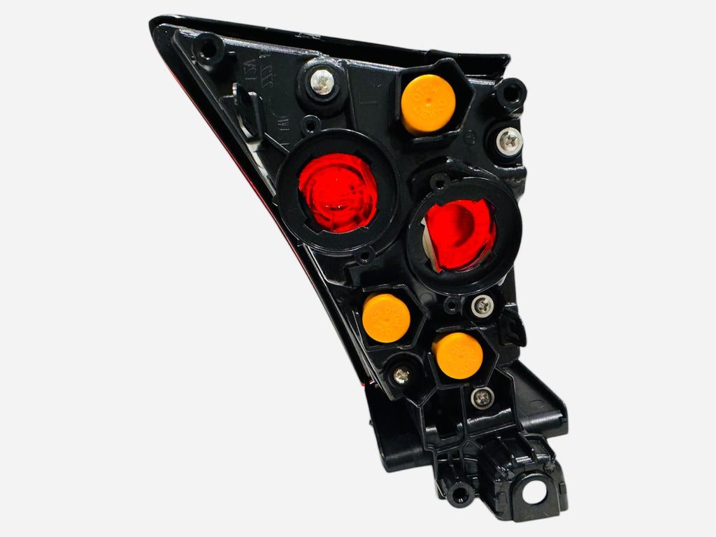 Rear Lower Outer Tail Light Lamp For Toyota Prius 2019-2021 Right Driver Side