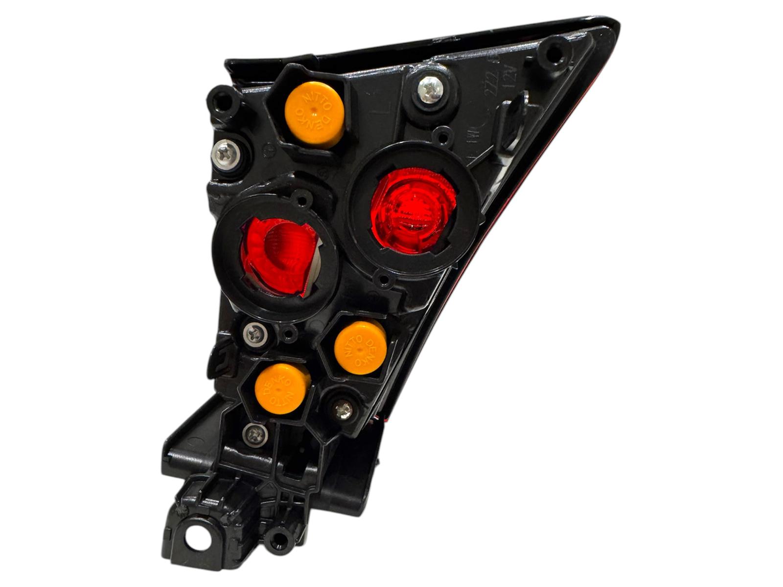 Rear Lower Outer Tail Light Lamp For Toyota Prius 2019-2022 Left Passenger Side